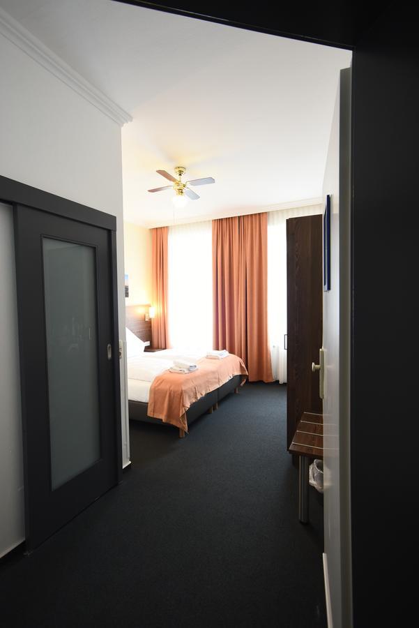 Hotel Little Paris Frankfurt am Main Buitenkant foto
